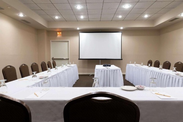 DoubleTree By Hilton Binghamton, NY image 16